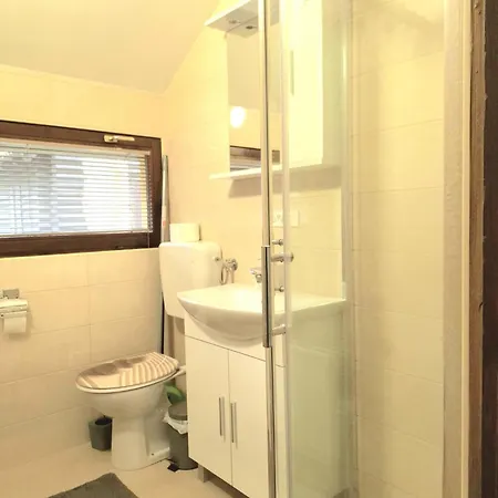 度假居 Boho House 5 Camp Terme Catez With Promotional Tickets Prices *