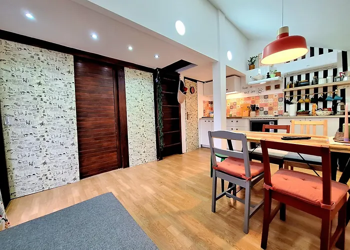 Boho House 5 Camp Terme Catez With Promotional Tickets Prices 別荘