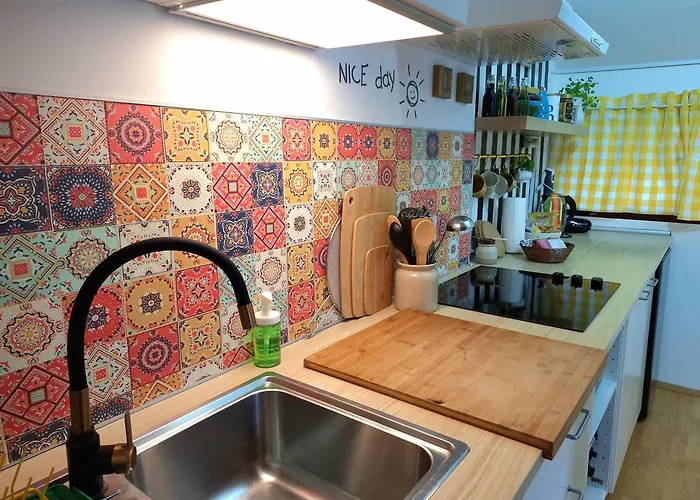 別荘 Boho House 5 Camp Terme Catez With Promotional Tickets Prices チャテジ・オプ・サヴィ